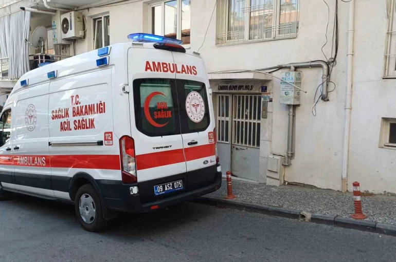 Yaşlı kadın evinde ölü bulundu