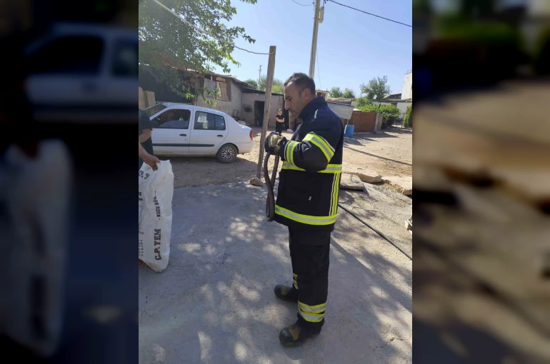 Yatak odasında çığlık attıran görüntü