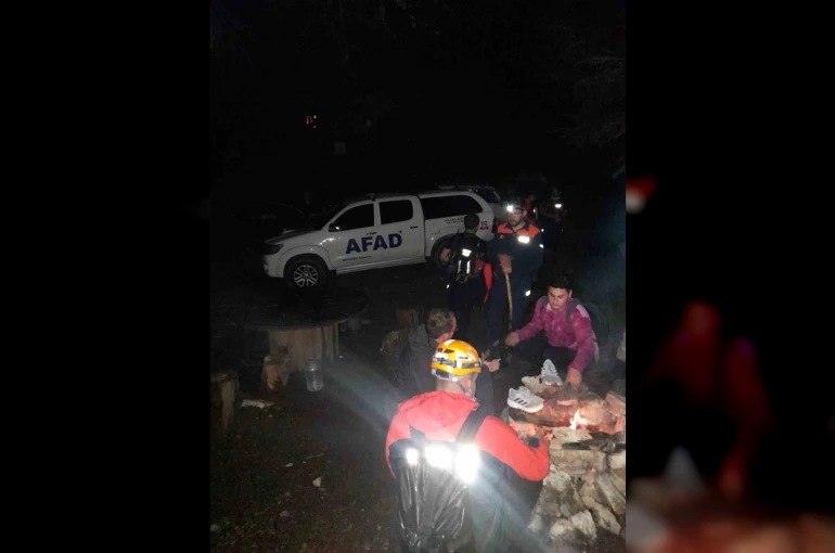 Yaylada mahsur kalan 3 kişi kurtarıldı