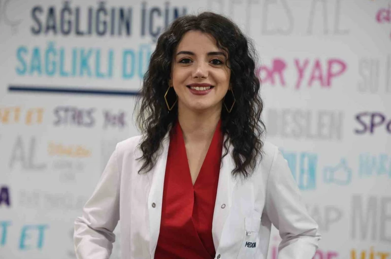 Yaz aylarında su tüketimi, dengeli beslenme ve fiziksel aktivitelere dikkat