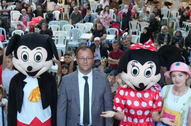 Yaz şenlikleri Emel Örgün konseri ile sona erdi