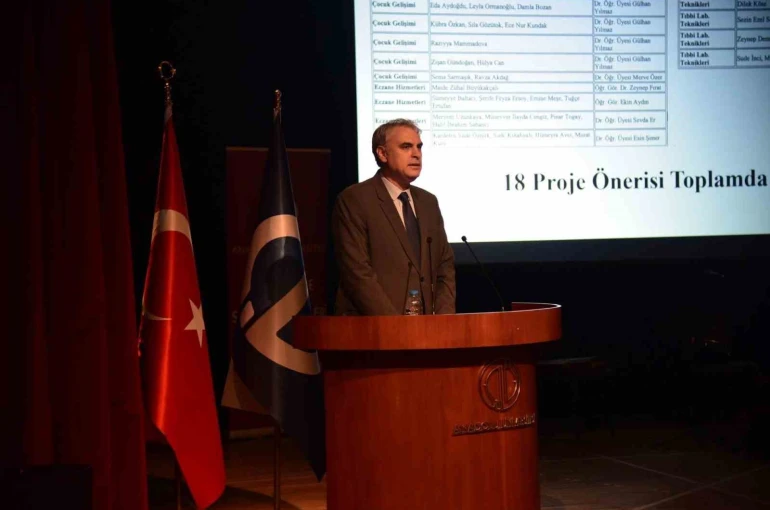 YEMYO öğrencileri akademik başarılarıyla ödüllendirildi