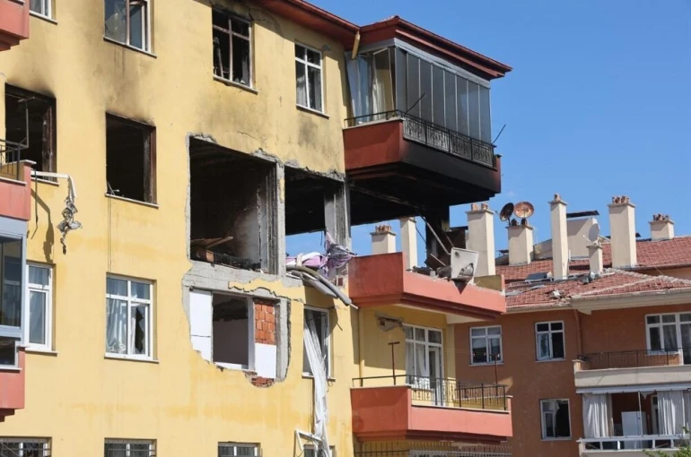 Yeni evlerine kavuşacakları günü bekliyorlar