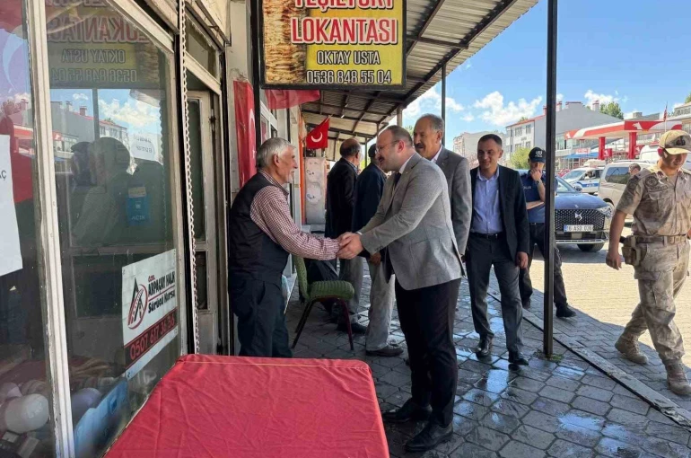 Yeni Kaymakam Güvenç’ten Arpaçay’da esnafla ilk buluşma