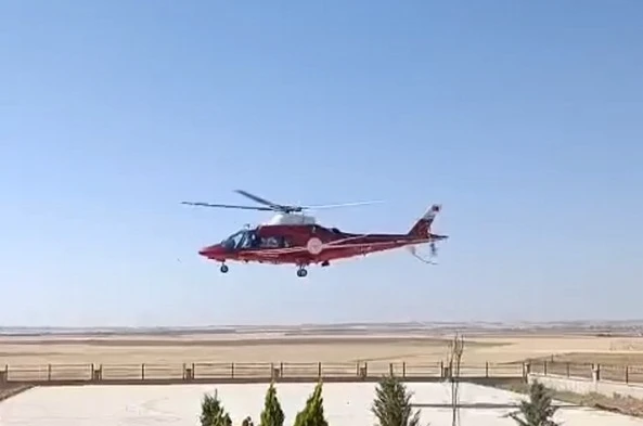 Yenidoğan bebeğe ambulans helikopter