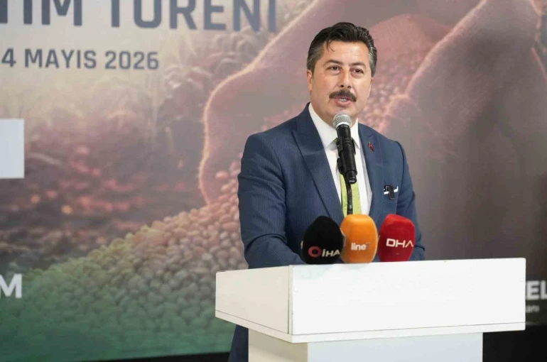 Yenişehir’de üreticiye dev destek: 750 çiftçiye silajlık mısır tohumu dağıtıldı