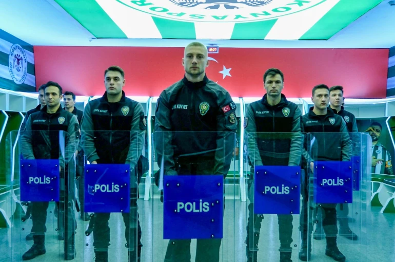 Yeşil-Beyazlılardan Polis Teşkilatı’na 181. yıl sürprizi