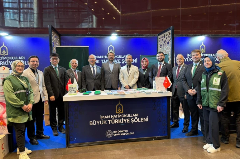Yeşilay’dan İmam Hatip Okulları Büyük Türkiye Şöleni’nde farkındalık çalışmaları