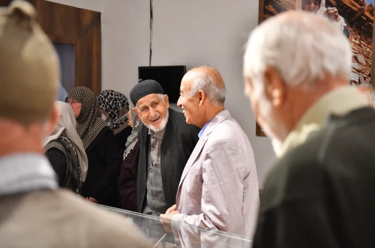 Yeşilyurt Belediyesi, Yaşlılar Günü’nde büyüklerini unutmadı