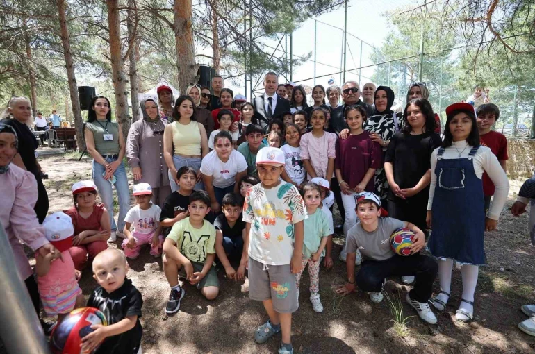 Yetim ve öksüz çocuklar piknikte buluştu