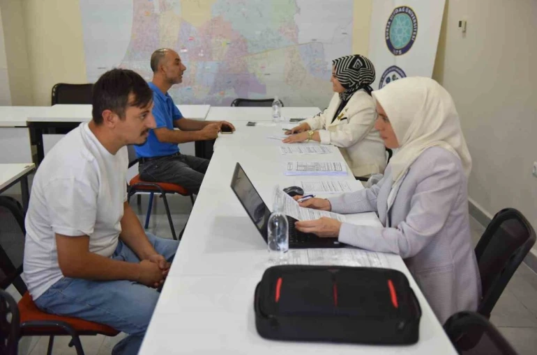 Yıldırım Belediyesi’nden 400 kişiye iş imkanı