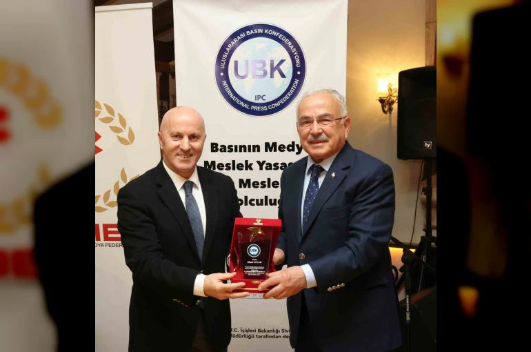 "Yılın Vizyoner Devlet Adamı ve Yerel Yönetici Onur Ödülü" Başkan Güler’in