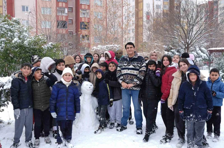 Yılmaz’dan yeni yıl mesajı