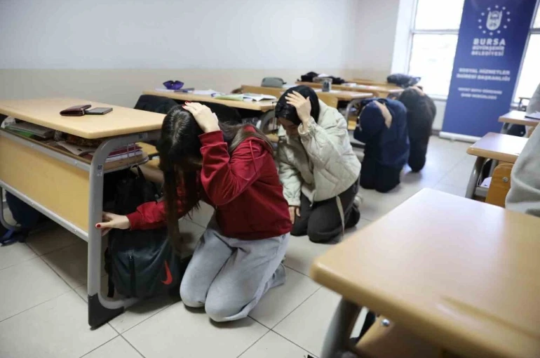 YKS Hazırlık Merkezi’nde deprem ve tahliye tatbikatı