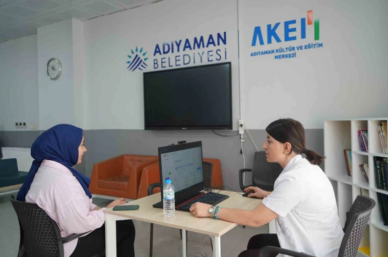 YKS tercih döneminde 2 bin 500 öğrenciye ücretsiz rehberlik