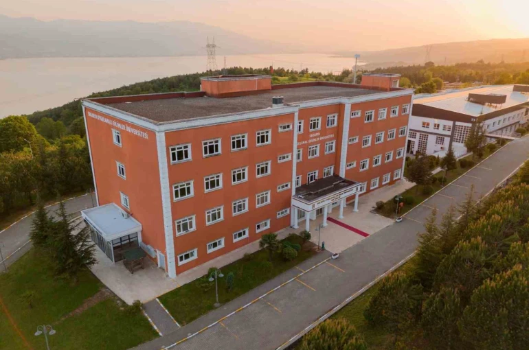 YÖK 2025 raporu açıklandı: SUBÜ 11 başlıkta ilk 20’de yer aldı