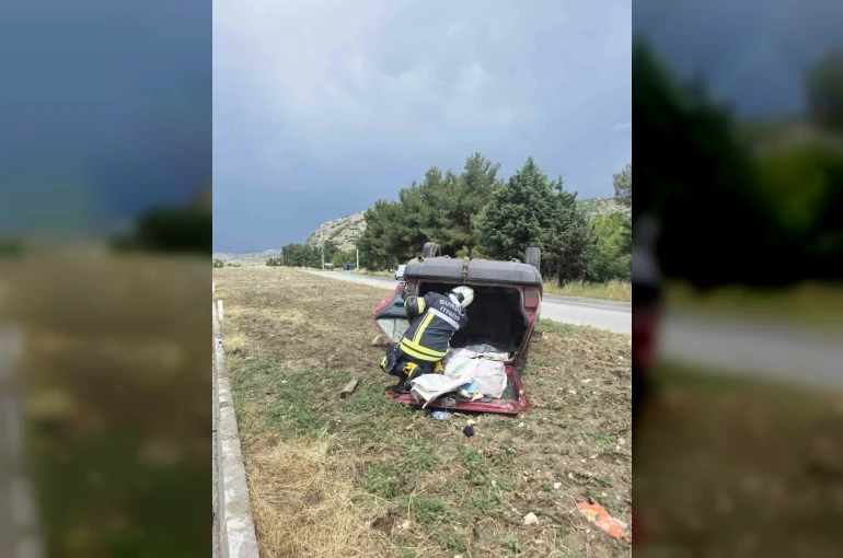 Yoldan çıkan otomobil takla attı: 2 yaralı