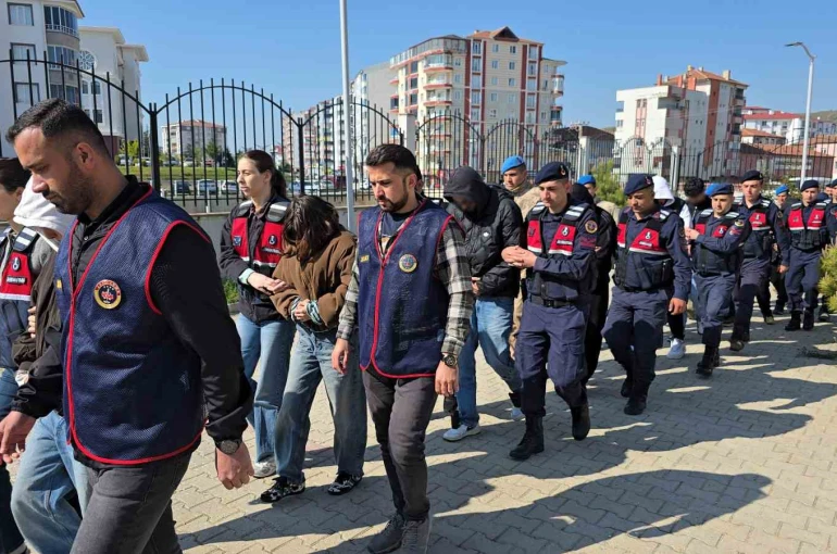 Yozgat merkezli 9 ilde dolandırıcılık operasyonu: 980 milyon lira hesap hareketliliği tespit edildi