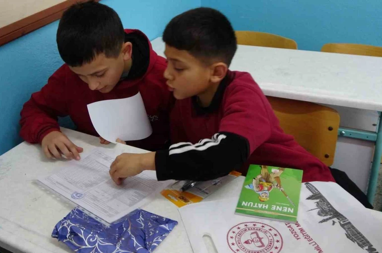 Yozgat’ta 65 bin 505 öğrenci karne sevinci yaşadı