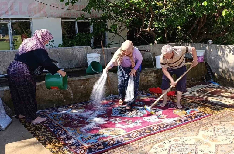 Yozgat’ta geleneksel halı yıkama mesaisi başladı