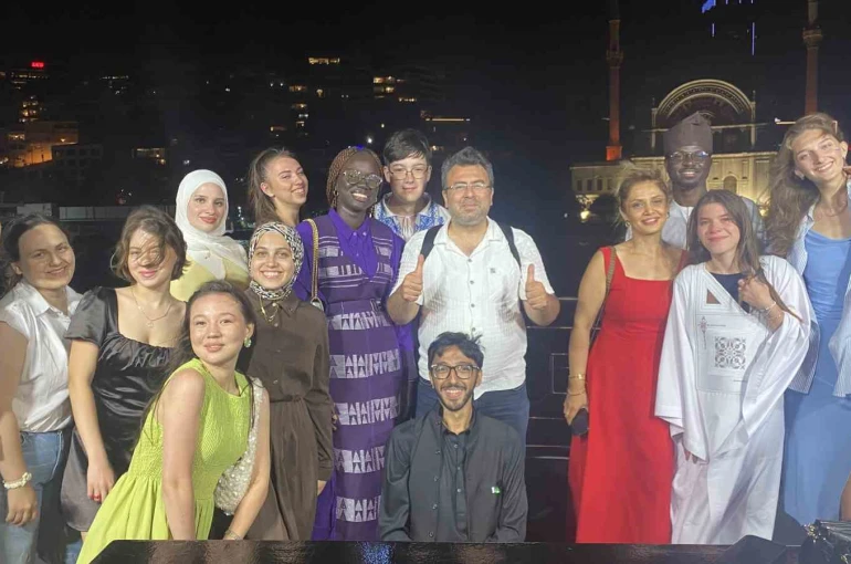 Yunus Emre Enstitüsü 50 ülkeden öğrenciyi Türkiye’de buluşturdu