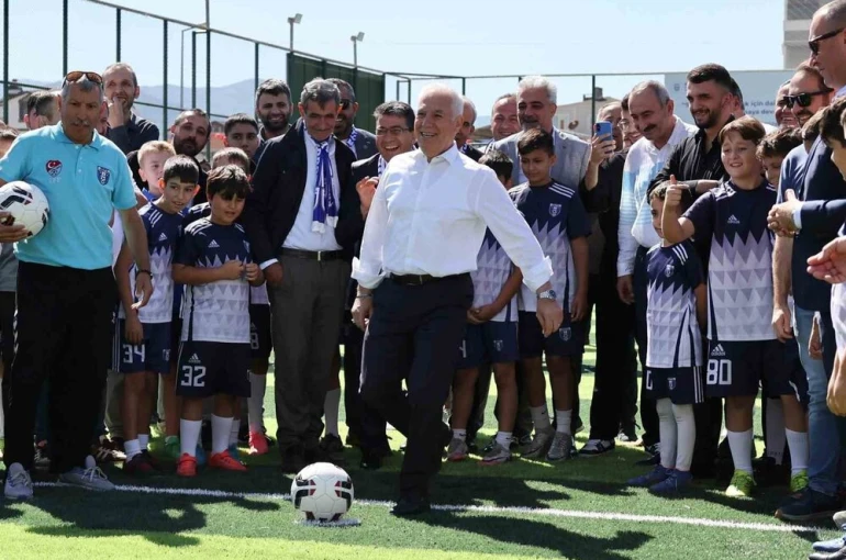 Yunuseli Mahallesine yeni spor tesisi