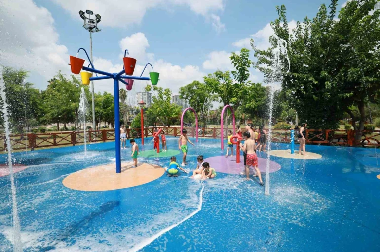 Yüreğir Belediyesi su oyun parkları yaz sezonunu açtı