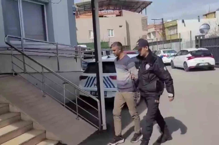 Yüreğir’de 3 firari hükümlü gezerken yakalandı