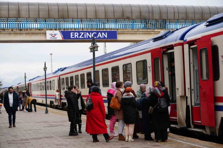 Yurt içinde ikamet eden 21 milyon 548 bin kişi seyahate çıktı