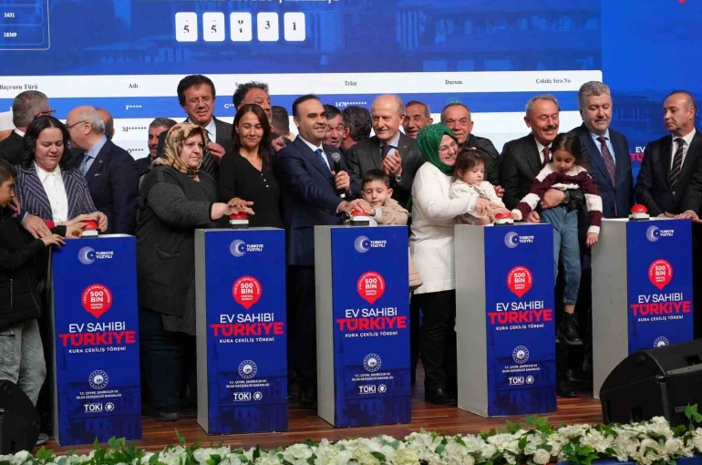 Yüzyılın Konut Projesinde Denizli Kura Çekimi yapıldı