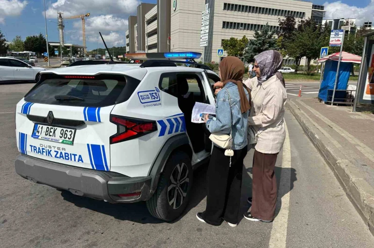 Zabıta ekipleri YKS’de gençleri yalnız bırakmadı