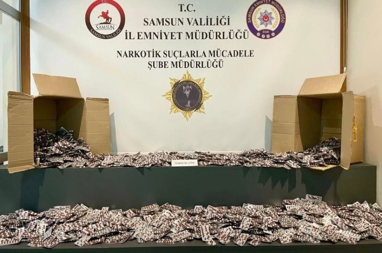 Zehir operasyonu: 24 bin 600 uyuşturucu hap ele geçirildi