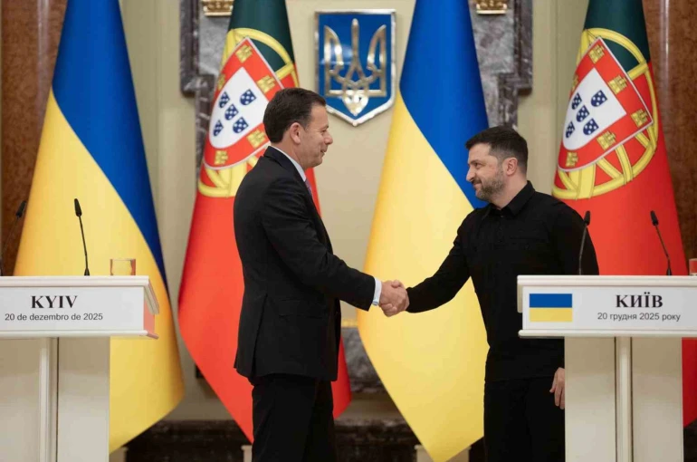 Zelenskiy: "Ukrayna’nın kontrolünde olmayan bölgelerde seçim düzenlenmeyecek"