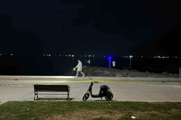 Zeytinburnu sahilinde denizde anne ve kızın cesedi bulundu