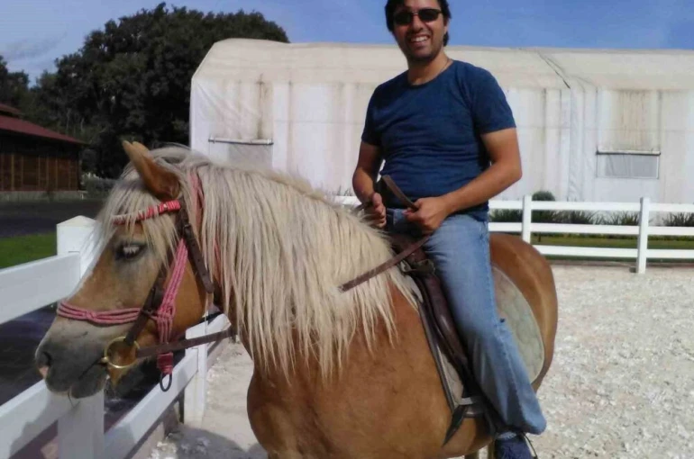 Ziraat mühendisi evinde ölü bulundu