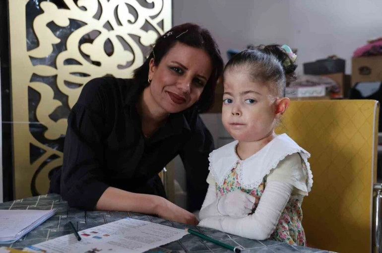 Zorlukları aşan küçük yürek: Fatma’nın okuma sevgisi evde filizleniyor